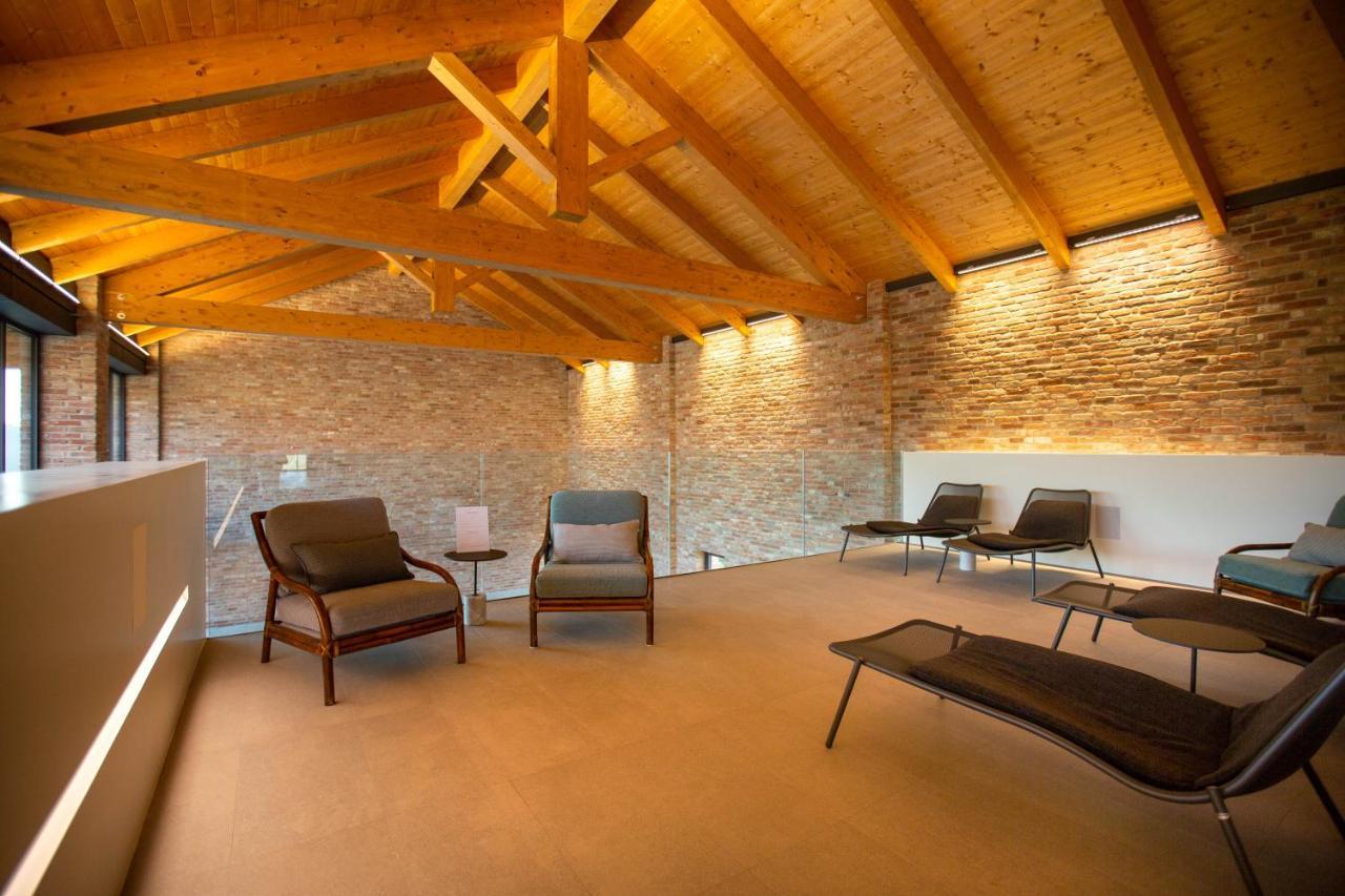 Villaggio Narrante - Cascina Galarej Serralunga d'Alba Dış mekan fotoğraf