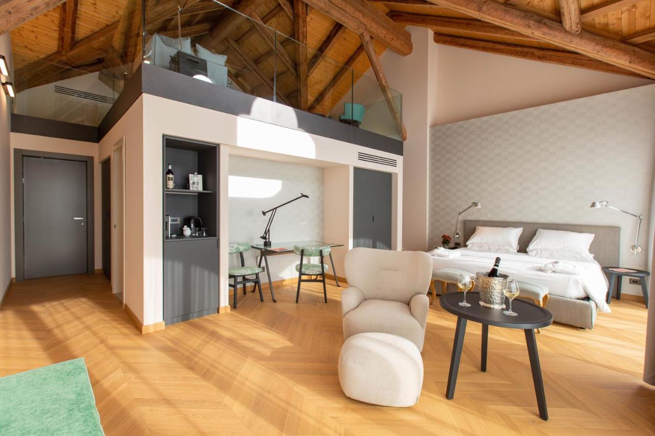 Villaggio Narrante - Cascina Galarej Serralunga d'Alba Dış mekan fotoğraf