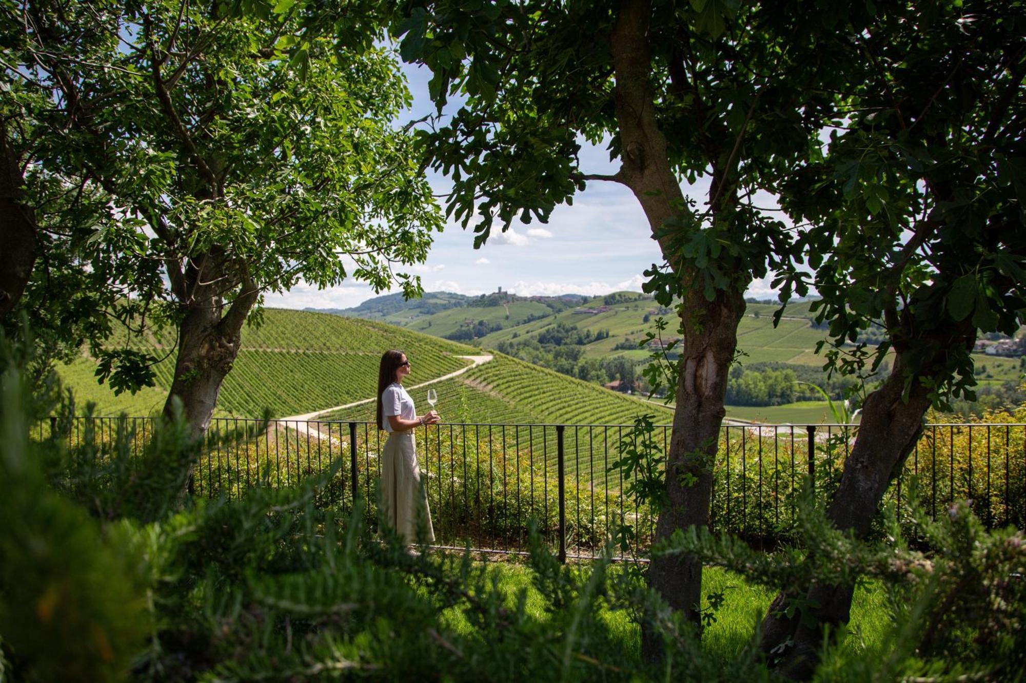Villaggio Narrante - Cascina Galarej Serralunga d'Alba Dış mekan fotoğraf